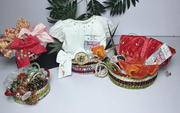 Wrapping Little Elegance: The Aaira's Closet Style Guide for 2024