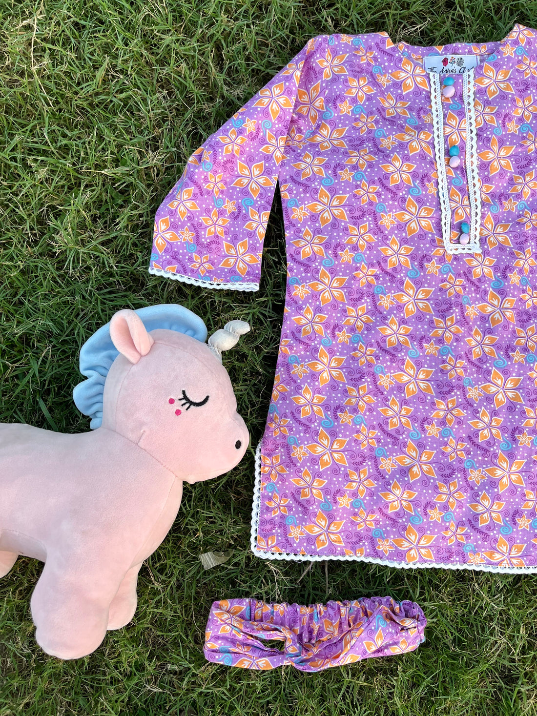 Lavender II - The Aaira's Closet
