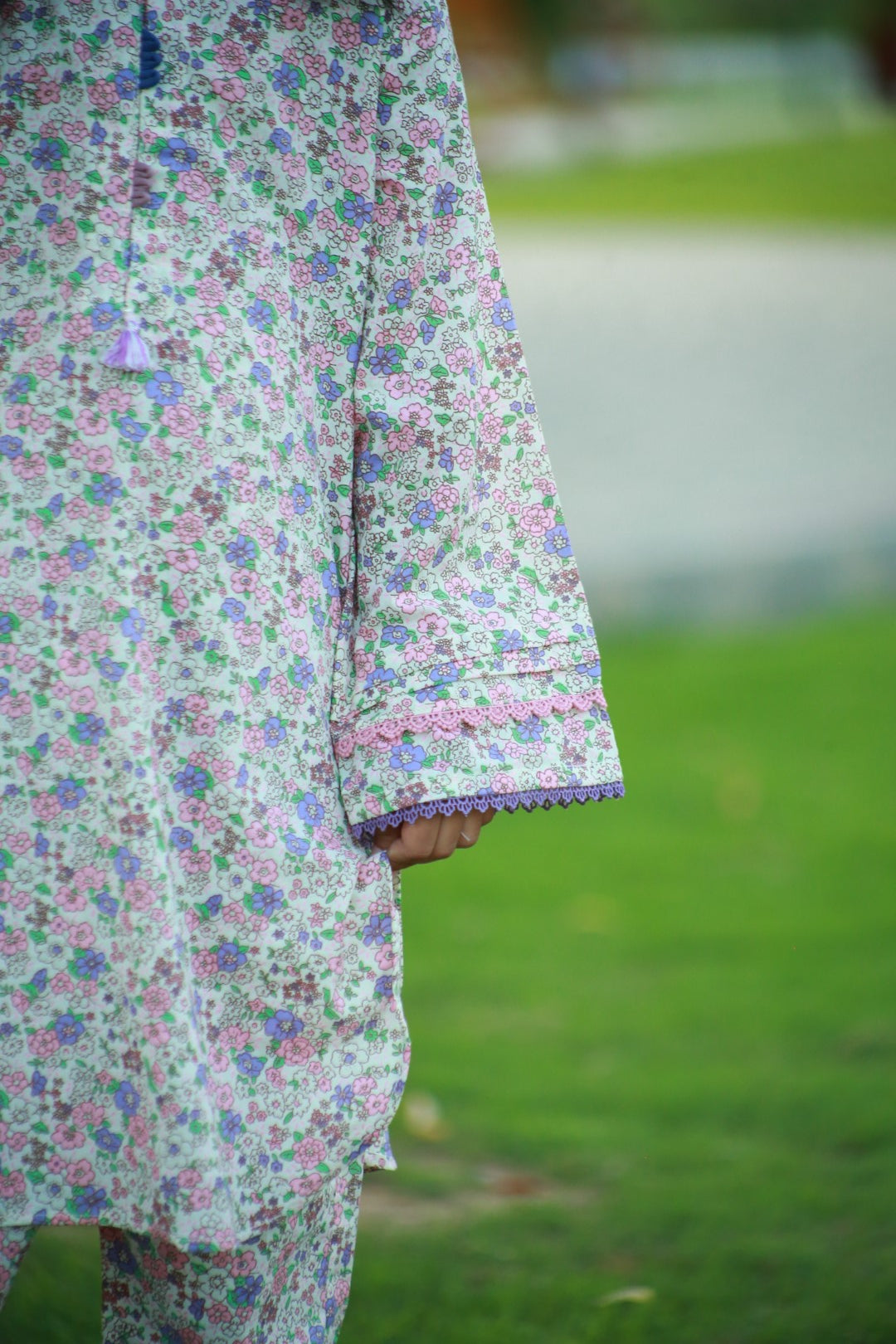 Girl's fashion Kurta Cotton festivals off white