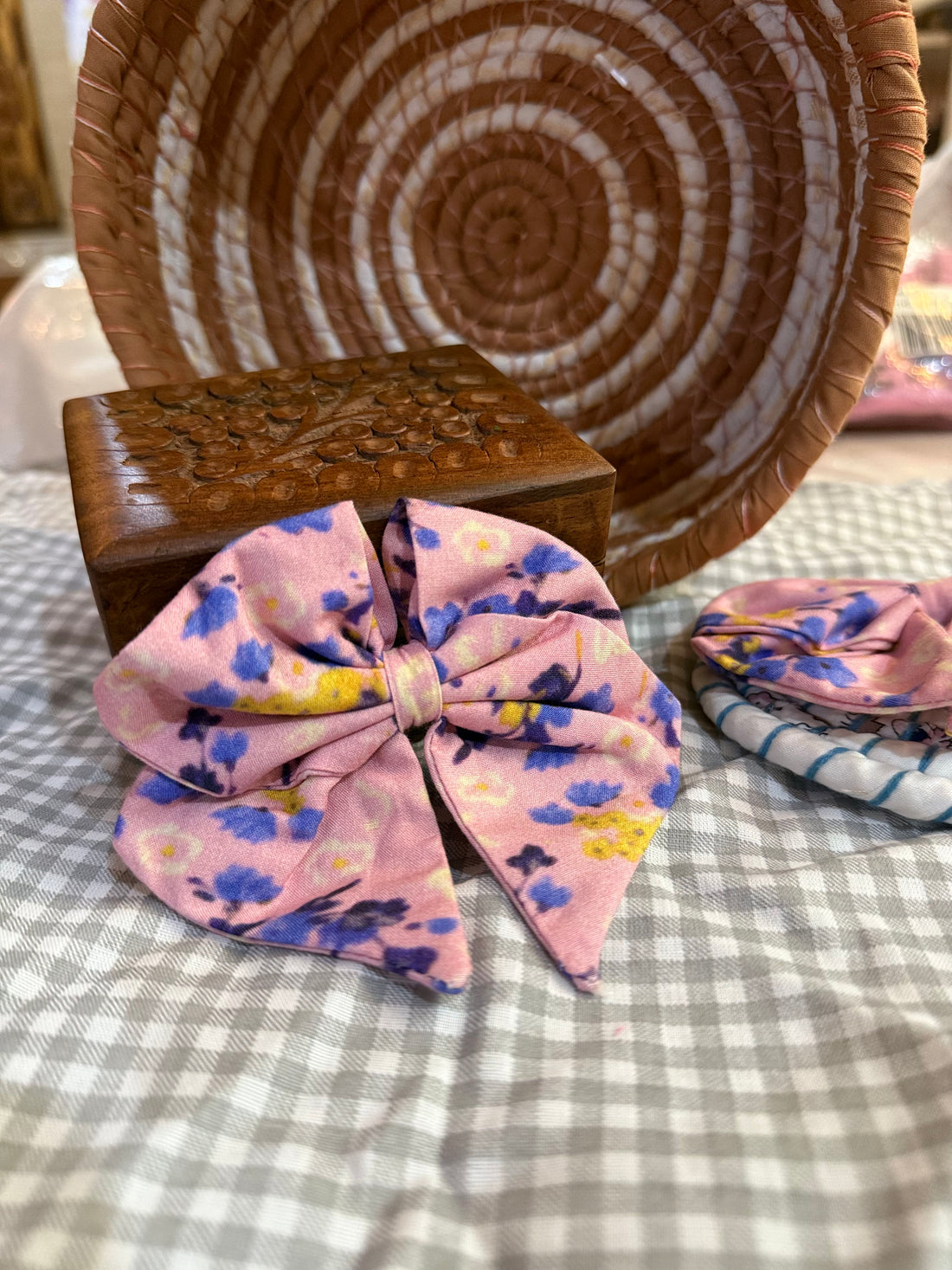 Pink Floral Pattern Bow Hair Clip Set - 2 Pcs