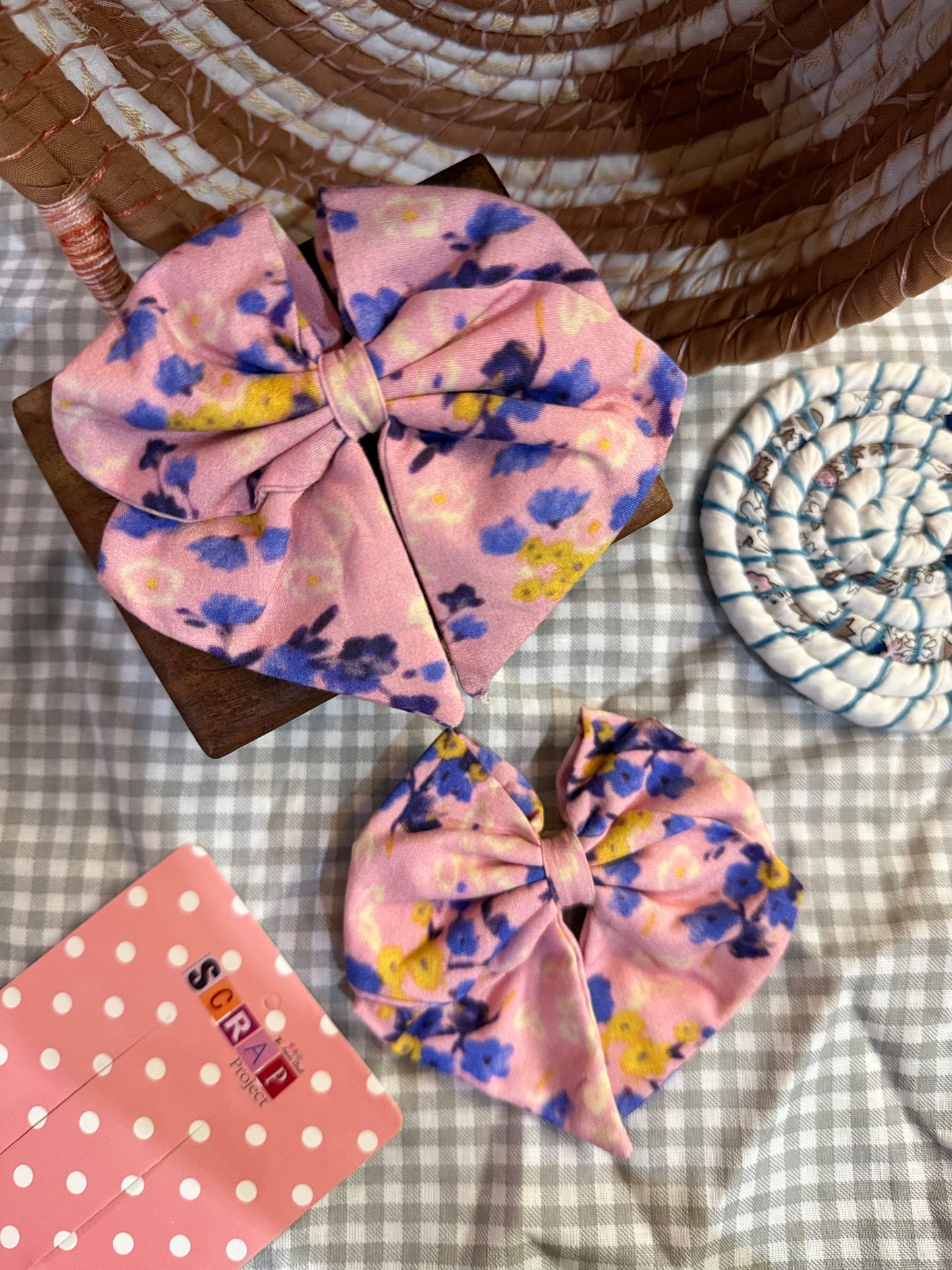 Pink Floral Pattern Bow Hair Clip Set - 2 Pcs
