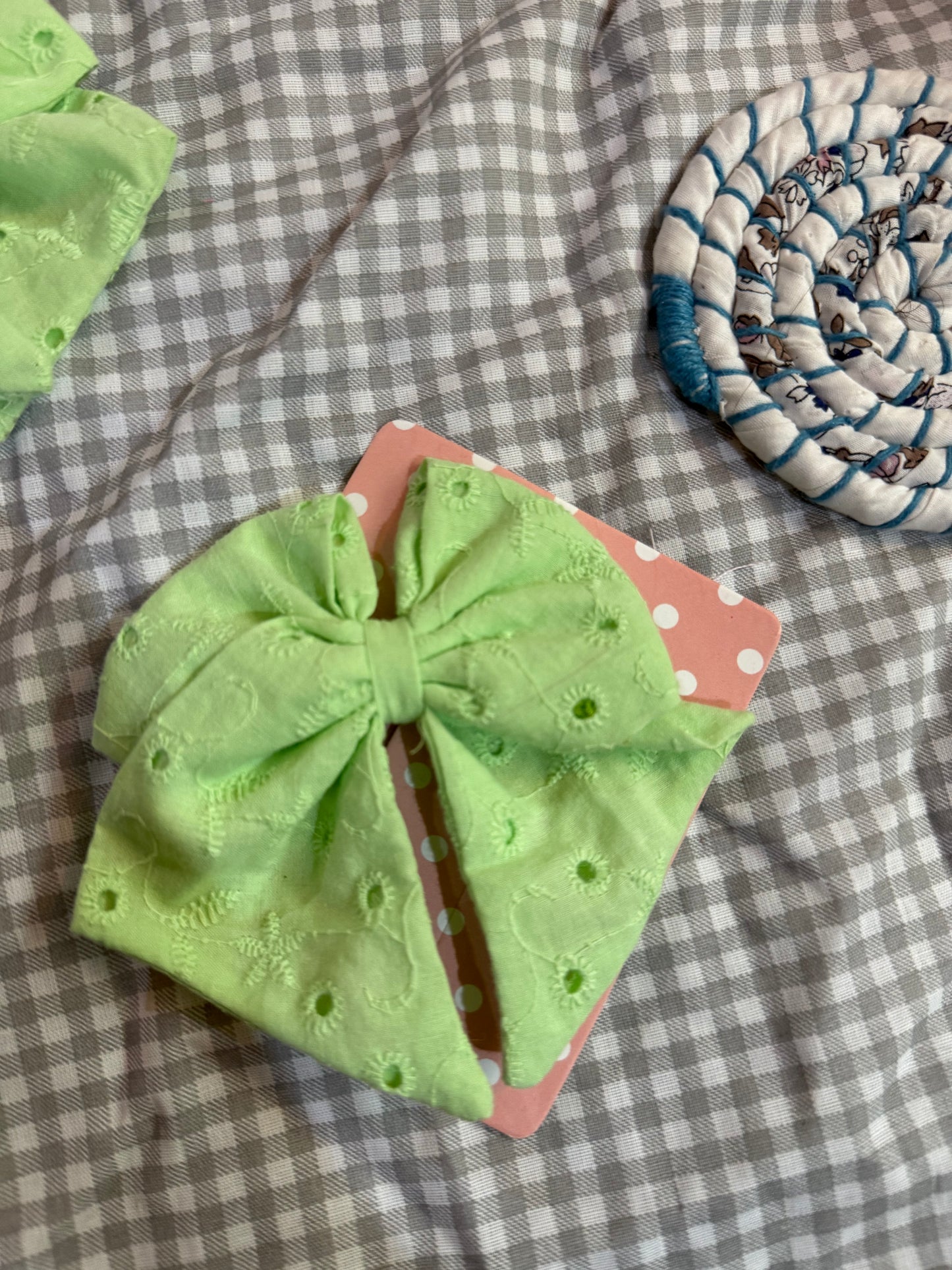 Lime Green Bow Hair Clip Set - 2 Pcs