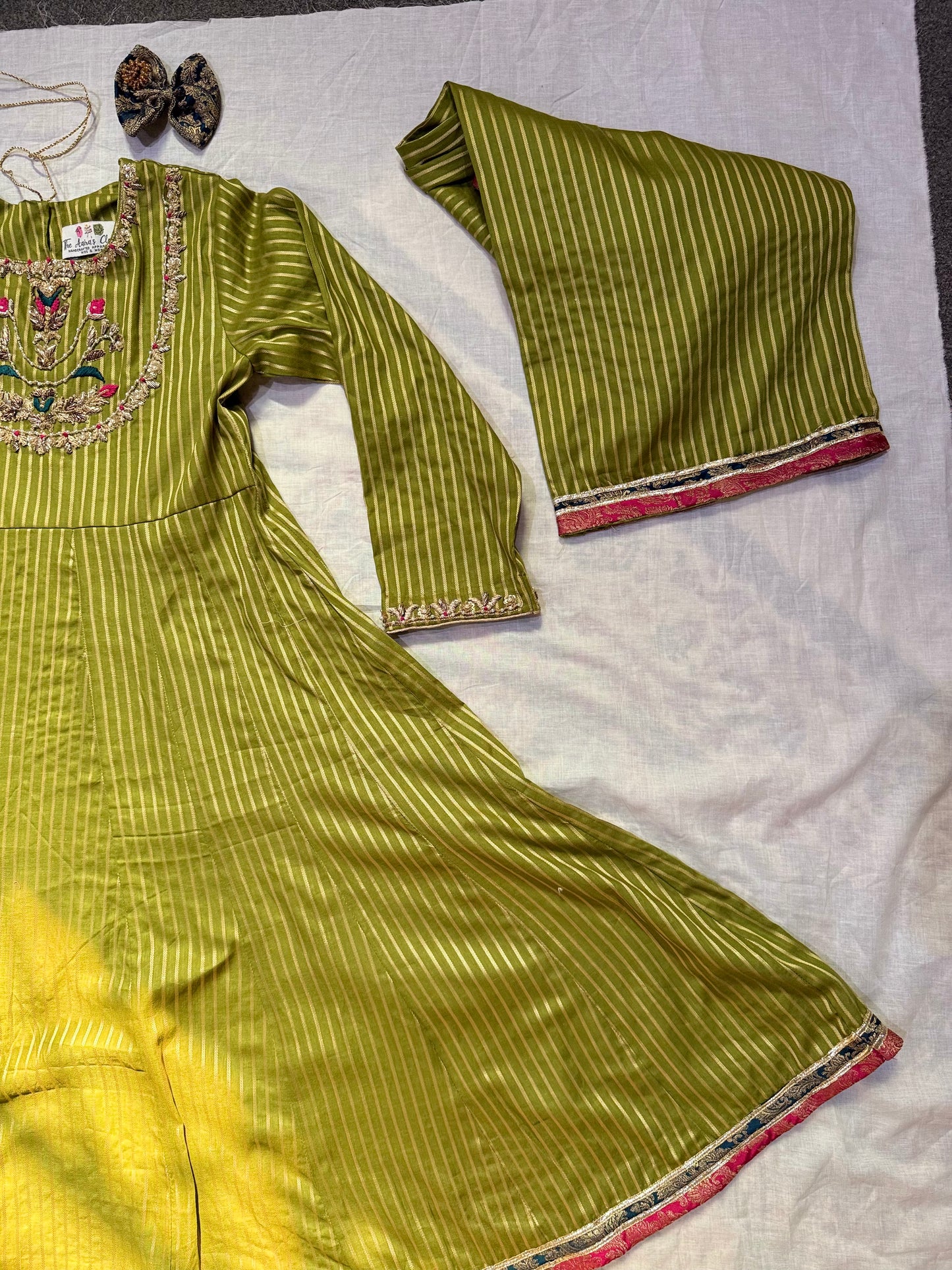 Green Flapper Gharara set